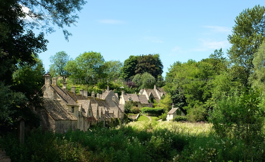 Sleepy Bibury | Images of England. Selected fine-art and stock ...